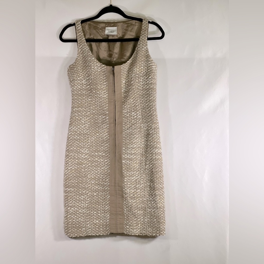 Akris
Wool Boucle Mid-length Work/Office Dress sz:6